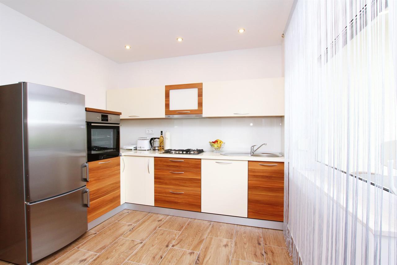 Apartment Anica Трогир Екстериор снимка